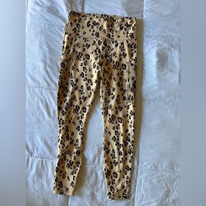 Fabletics powerhold cheetah leggings adult medium